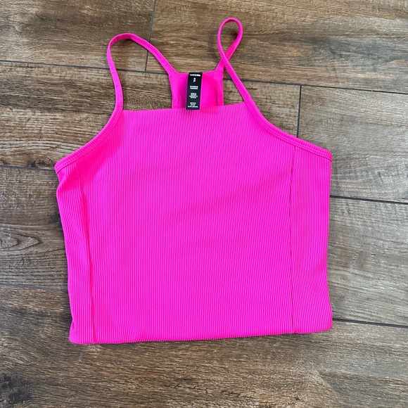 The North Face Women’s Guide Forward Rib Tanklette in Pink Glo Small, Pink Tank - Picture 2 of 7